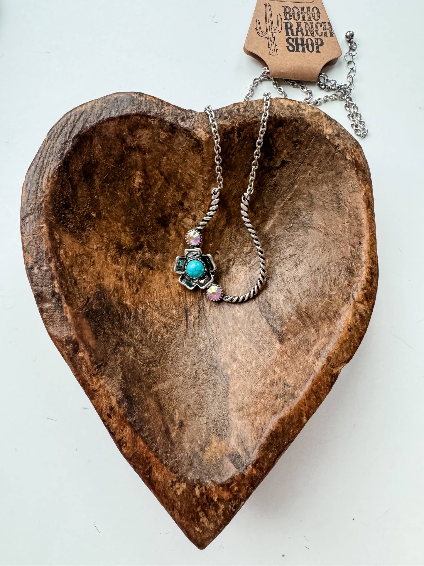 Western Twisted Horse Groove Necklace: TURQUOISE
