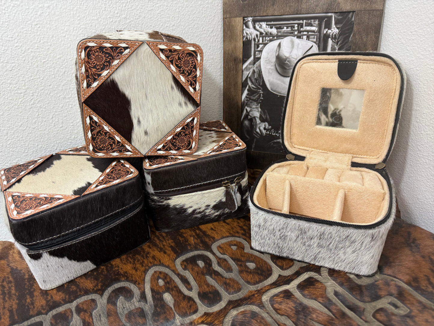 Large Cowhide Jewelry Box