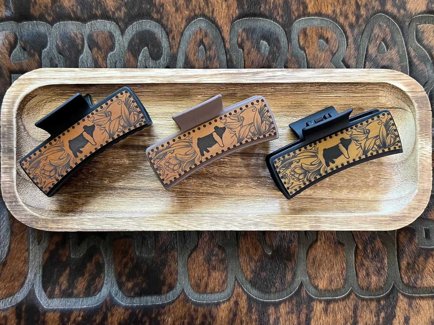 Show Pig Claw Clip - Laser Engraved